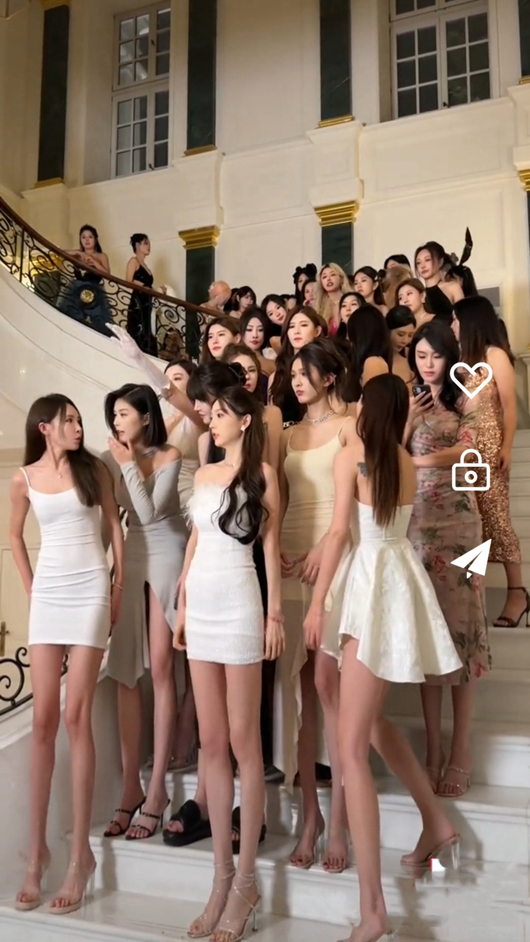 女装大佬打底丝袜截图